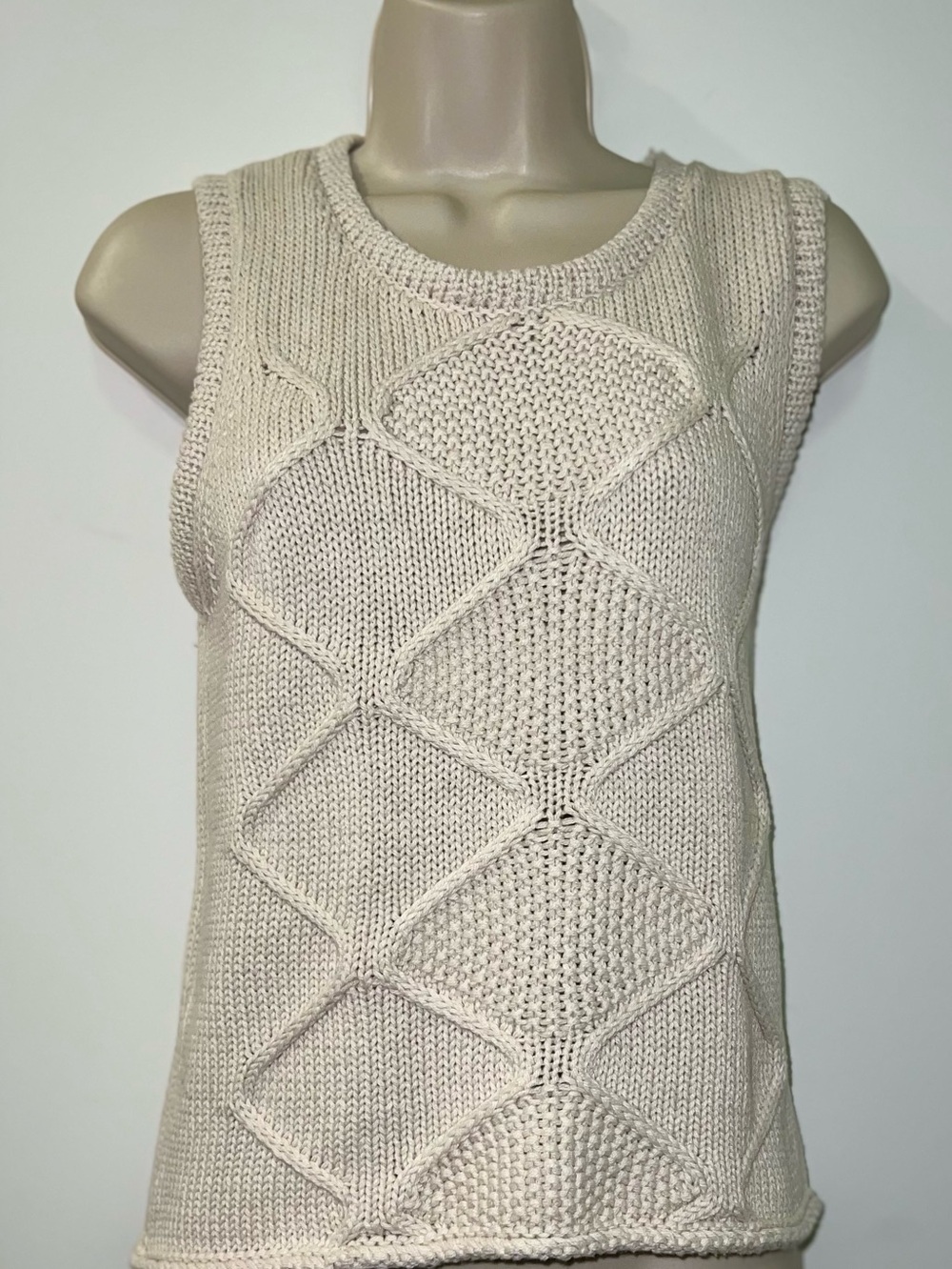 Banana Republic Cream Diamond-Pattern Knit Sweater Vest